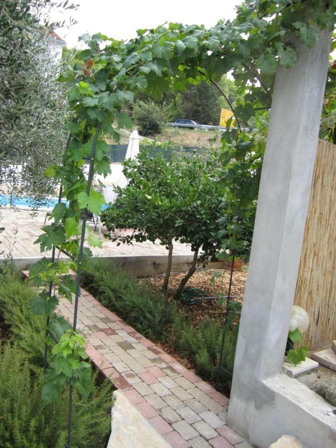 Nives B. Daire Supetar Dış mekan fotoğraf
